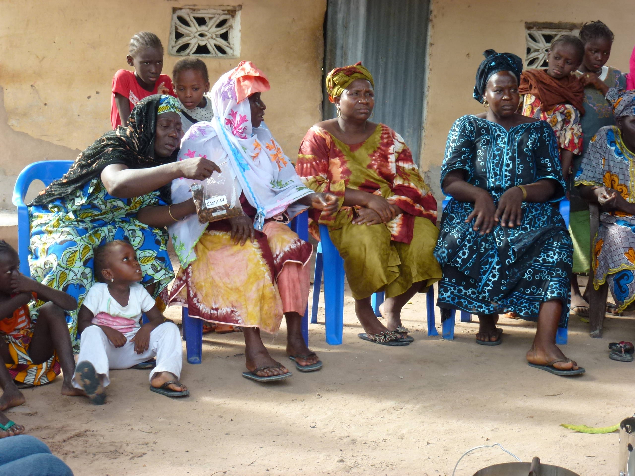 Stove demonstration of the Peko Pe in Senegal 2012